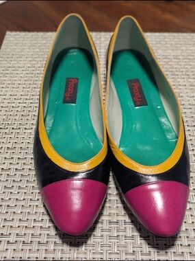Roxy Women's Leather Colorblock Pointed Toe Flats Pink,Black & Yellow. Size 8.5M
